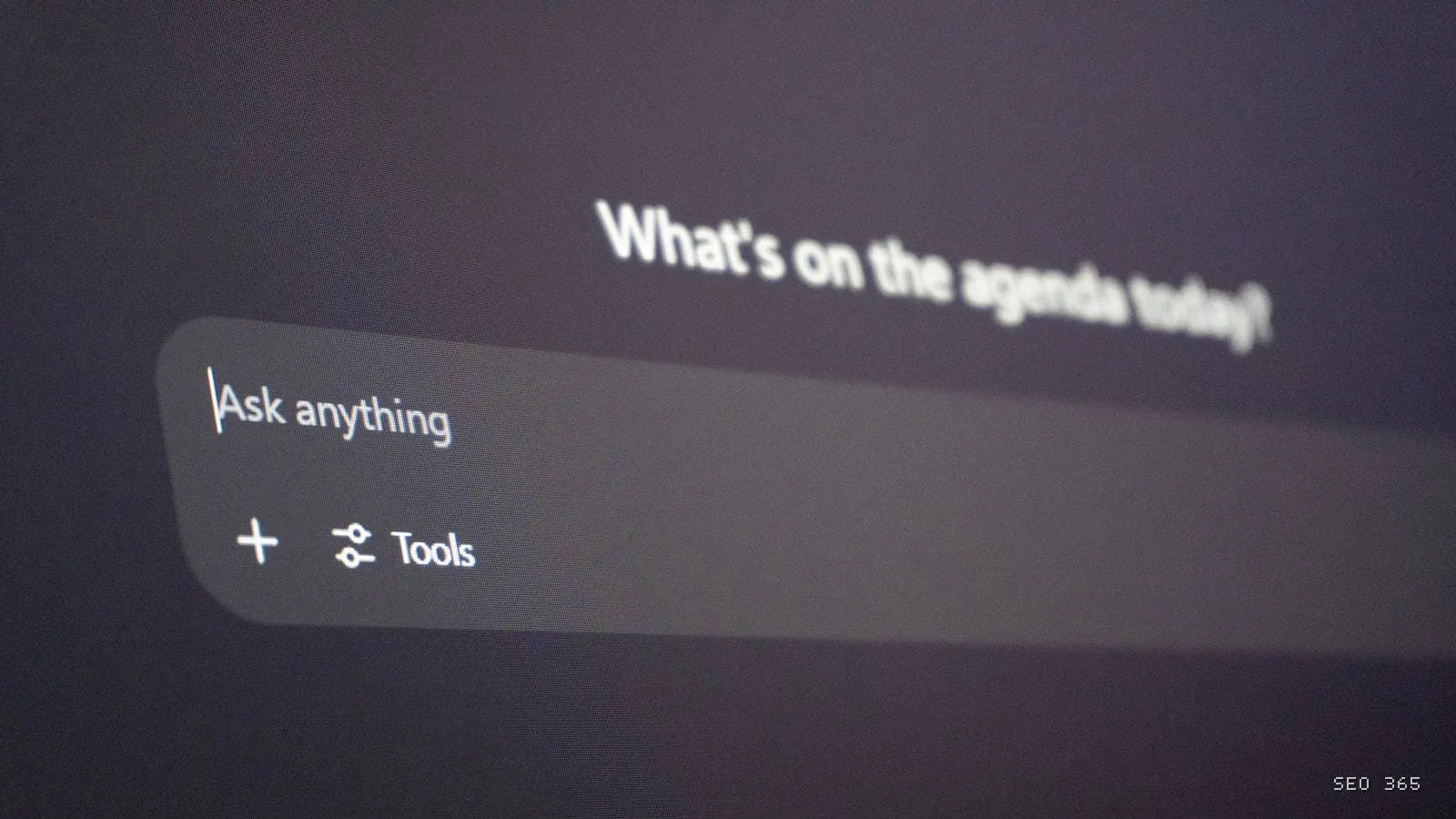Google testează AI Overviews extinse cu opțiunea Ask anything în căutare